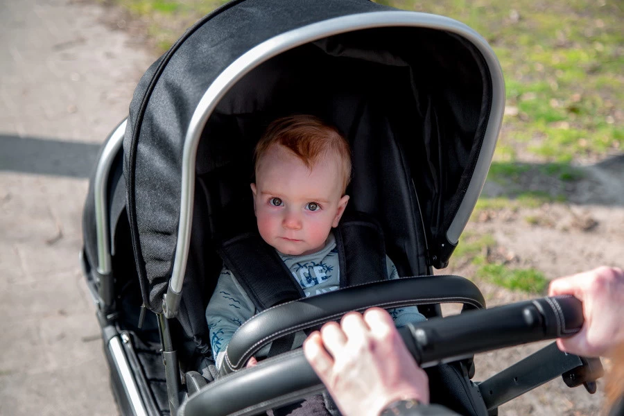 Ding Amigo Black/Rose Tweeling Kinderwagen Incl. 2 Autostoelen DI-191711 - Afbeelding 14